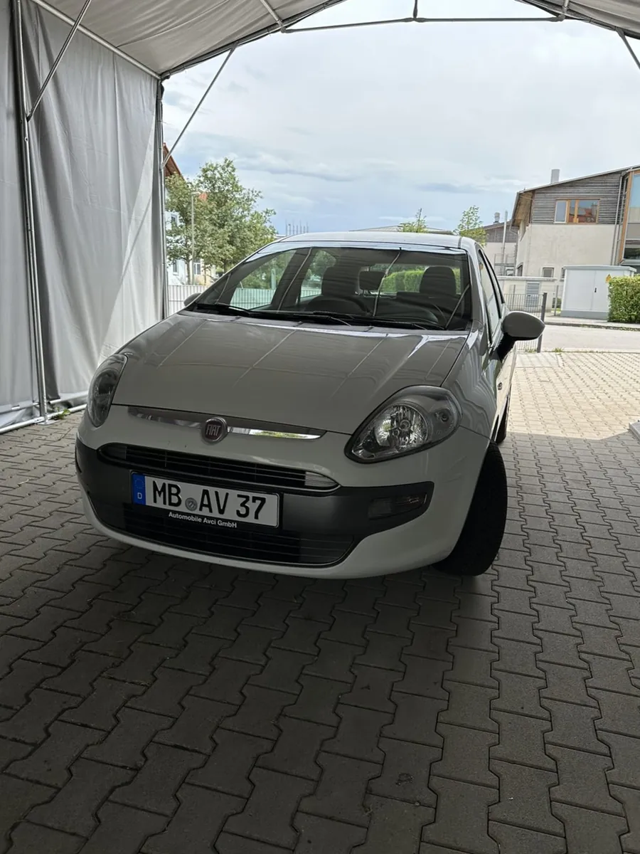 Mietwagen Fiat Punto der Autovermietung Vogel
