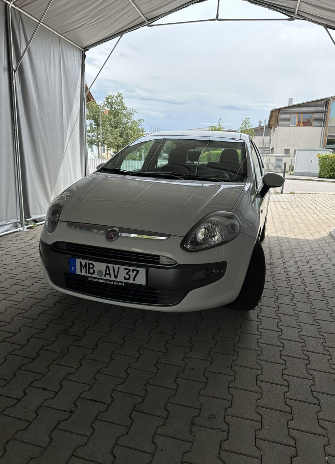 Fiat Punto Mietwagen mieten bei der Autovermietung Vogel